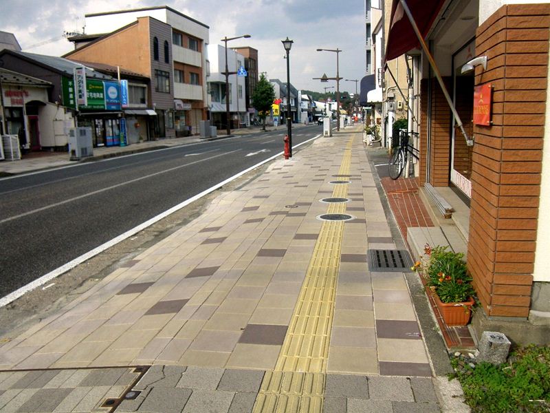 中央通～三ッ割地区道路施設修繕